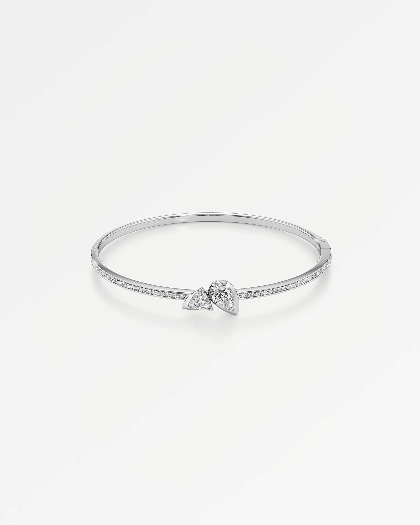 Pinnacle Leveré Diamond Bangle, In 14K White Gold (1.65 ctw)