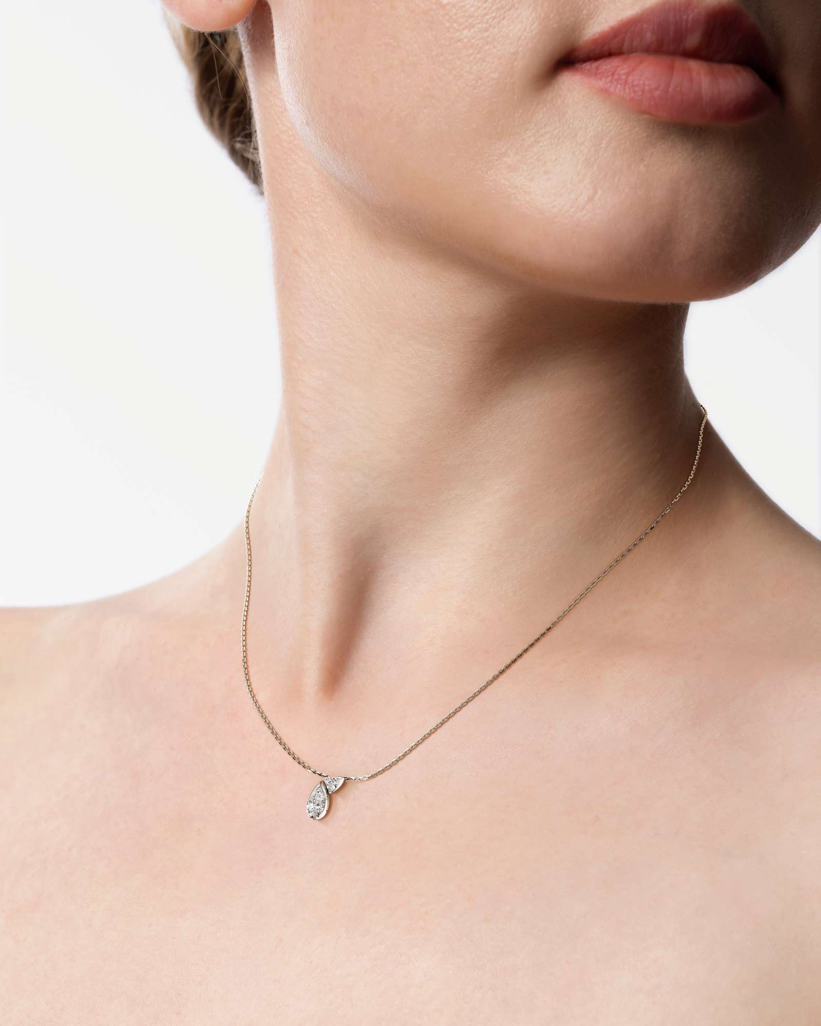 Pinnacle Levenne Diamond Pendant, In 14K White Gold (0.95 ctw)