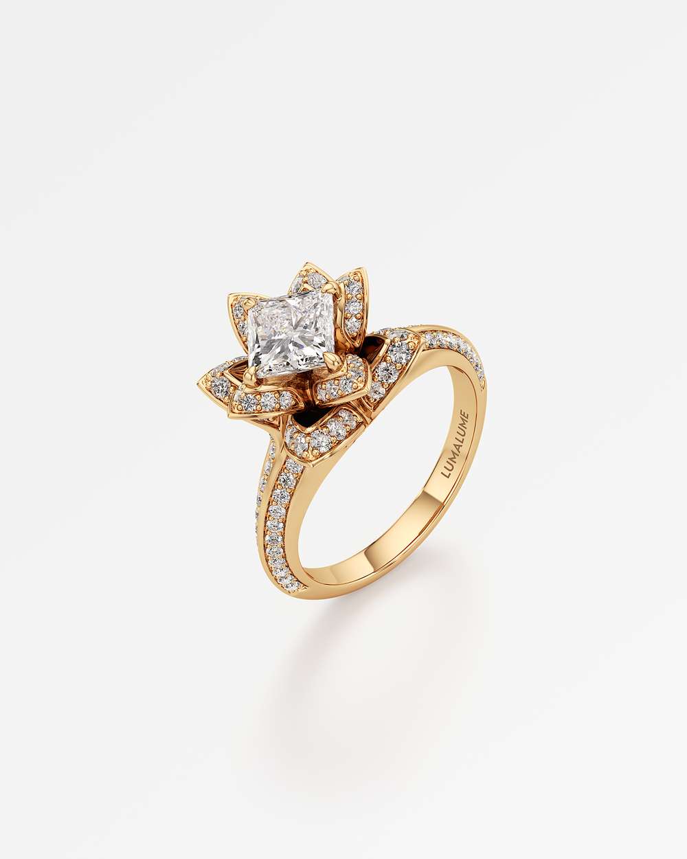 Emara Diamond Engagement Ring