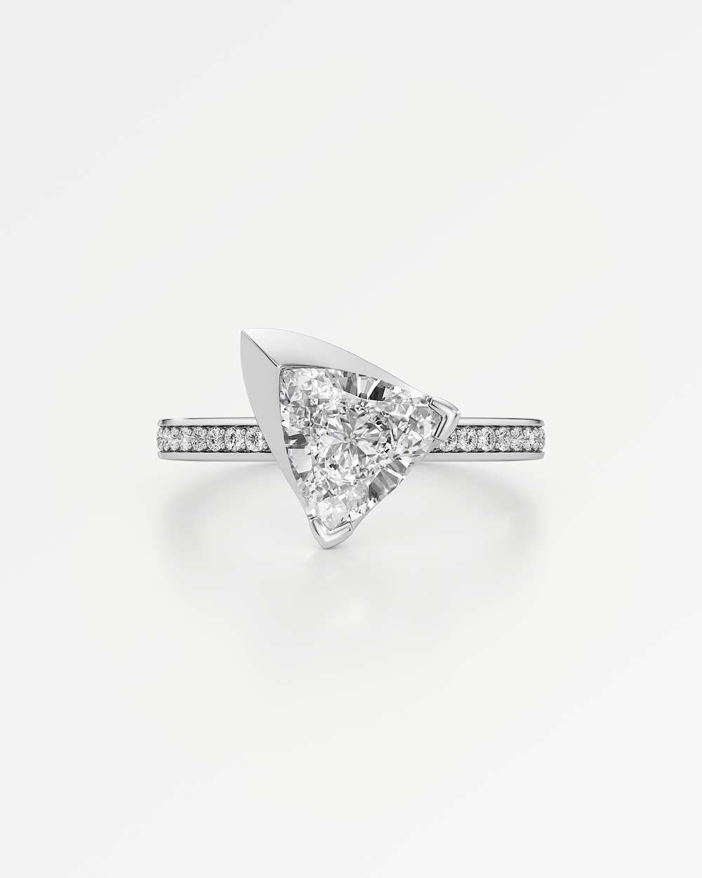 Apitris Pavé Diamond Ring