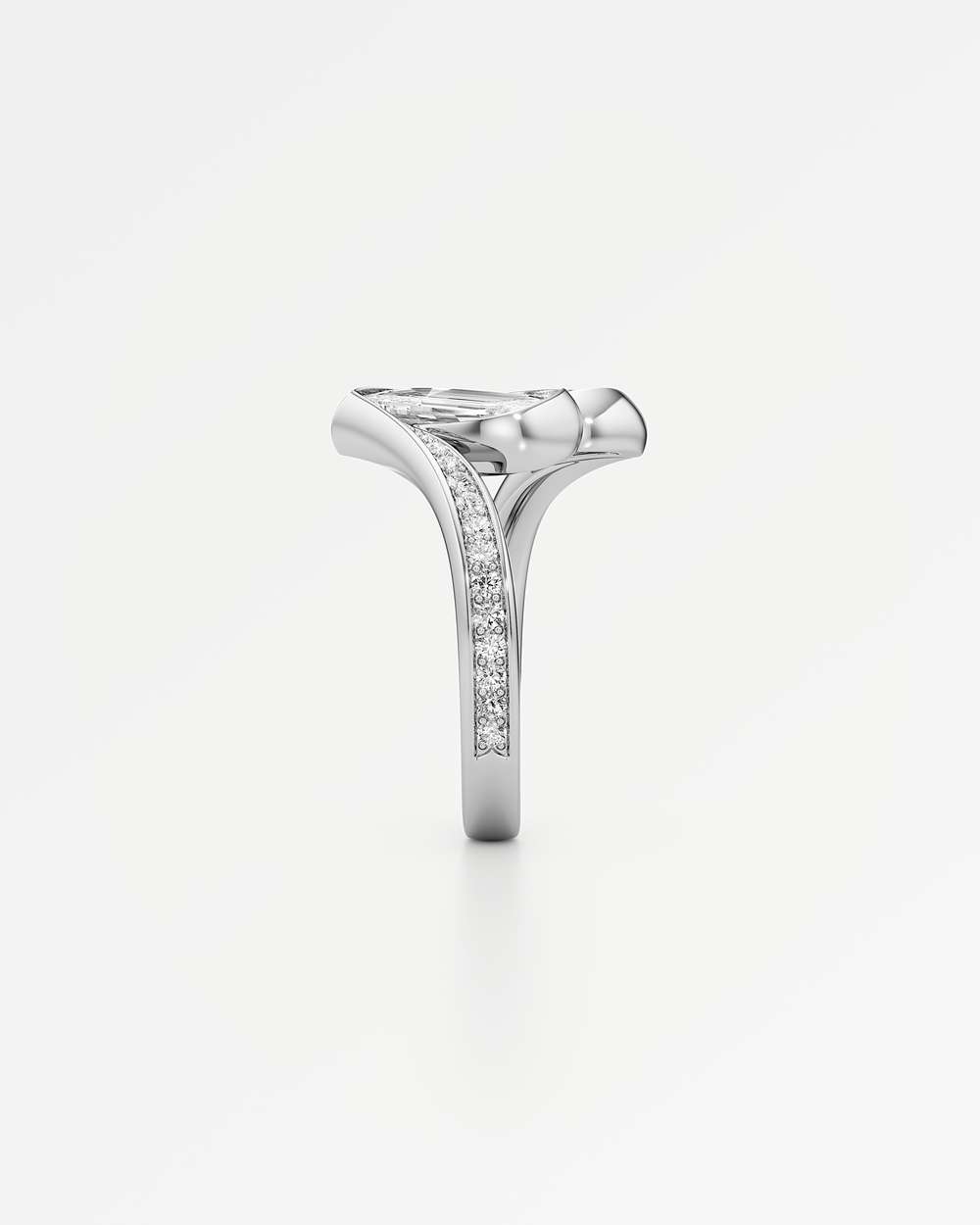 Mareal Diamond Ring
